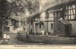 Perray Vaucluse - Asylum - a Normandy House Entrance of Breuil - CPA