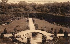 Meaux CPA Jardin of the eveche the floor draws by Ours