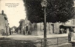 Coupvray CPA Places fountain Rue St Denis