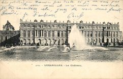 Versailles CPA the castle