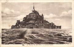 Mont Saint Michel CPA has high tide