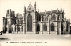 Avranches CPA L'eglise Notre Dame des Champs