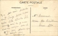 CPA Lourdes Seen on the esplanade before the blessing of the patients