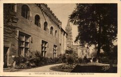 Toulouse - Musee St Raymond et clocher de l'Eglise St Sernin- CPA 