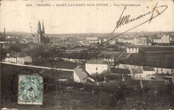 SAINT LAURENT trennt an CPA Panoramic View