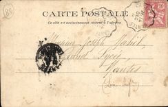 CPA Kostume der Vendean Sumpfe (Folklorekappen)