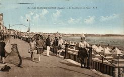 CPA Sande von olonne der Damm und der Strand