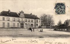 Pontoise CPA Town hall