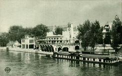 CPA Pavillon des Arts Decoratifs 1925 Vue perspective sur le Cours Albert 1er