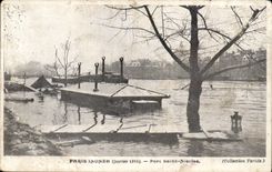Believed of the Seine Paris CPA Paris floods Port Saint Nicolas