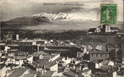 Perpignan CPA Vue generale et le CAnigou