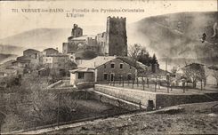 Vernet les Bains CPA Paradise of the Eastern Pyrenees the church