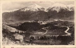 CPA Louis Mount the citadel At the bottom the chain of the Pyrenees