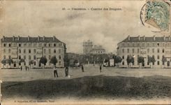 Wood of Vincennes CPA Barracks of the dragons