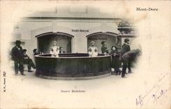 CPA Auvergne Mont gilds Source madeleine