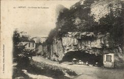 Royat - the Cave of the Washerwomen - CPA