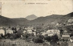 Royat - in its nest - CPA