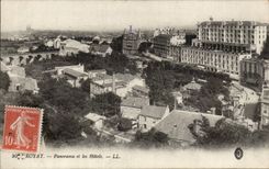 Royat - Panorama und das Hotel - CPA