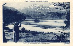 The lake Chambon and chains it of Sancy CPA
