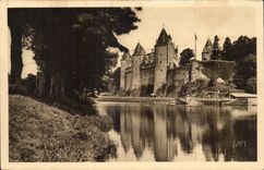 Josselin CPA edges of the oust and the castle