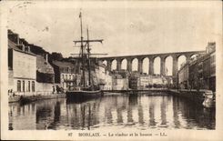 Morlaix CPA Le viaduc et le bassin (bateau)