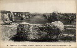 Carnac CPA Alignement du Menec compose de 169 menhirs alignes sur 11 rangees