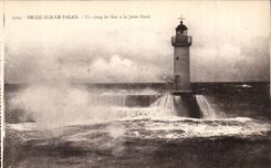 Beautiful Isle Palate CPA a heavy swell to the Northern pier (lighthouse)