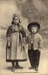 CPA Fille et Gas de Plougastel DAoulas (folklore costume enfants)