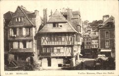Morlaix - Vieiles Maisons - Place des Halles - CPA 