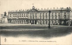 Nancy CPA l'hotel de ville construit par Stanislas (1755)