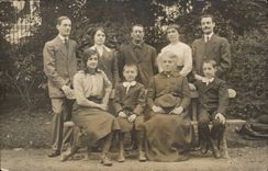 Real photo photo of family