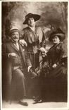 Fantaisie - Deux Femmes - Homme - beautiful clothing - CPA 