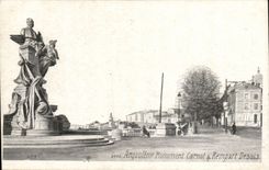 Angouleme CPA Monument Carnot et rempart Desaix