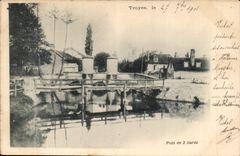 Troyes CPA Bridge of 2 black poplars