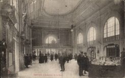 Interior TRoyes CPA of the station