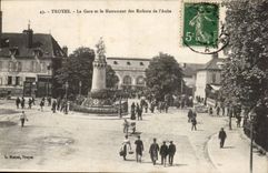 TRoyes CPA Train station and the monument of the children of the Paddle