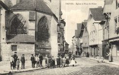 Troyes CPA Church and place Saint Nizier (children)