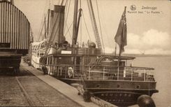 Belgie Belgium CPA Zeebrugge Harwich boat Roulers (boat)