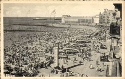 CPA Belgium Ostend Kursaal and beach