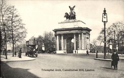 The United Kingdom Great Britain CPA London TRiumphal arch continental hill