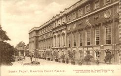 The United Kingdom Great Britain CPA London Hampton short de luxe hotel South face