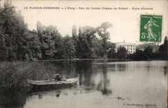 Plessis Robinson CPA the pond Park of the old castle of horticultural Colbert School