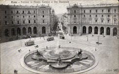 Italy Italia Roma CPA Fontan in piazza TErmini E via nazionale