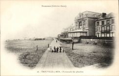 Trouville - Walk of the Boards - CPA