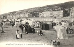 Boulogne on Sea - the Boulevard Sainte Beuve and the Beach - CPA