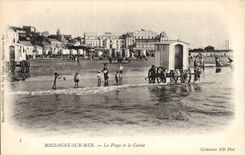 Boulogne on Sea - the Beach and the Casino - CPA