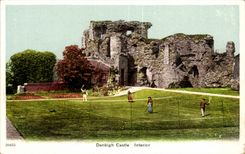 Grande Bretagne Great BRitain CPA Denbigh castle interior (tennis)