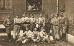 Real photo Militaria Soldiers with the regiment Drudgery of potatos