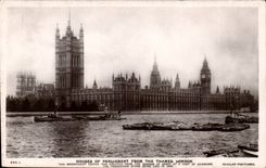 England - England - London - London Houses off Parliment from the Thames - CPA