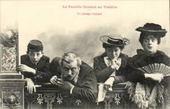 CPA Fantaisie humour La famille Durand au theatre un passage tragique